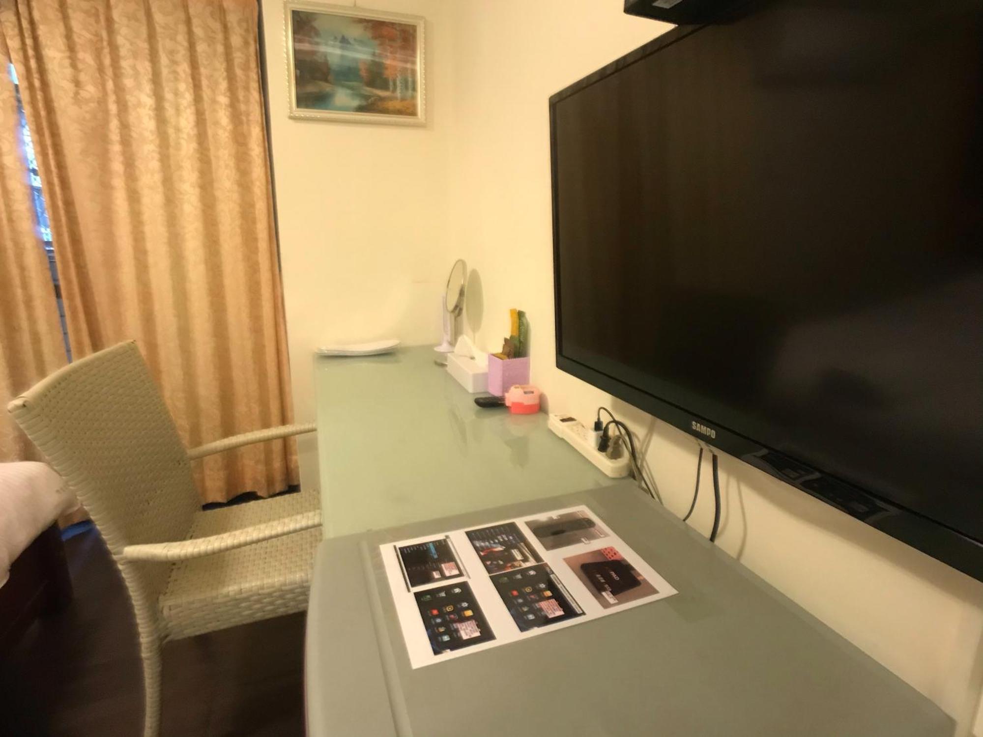 Love Feng Jia Apartment Hotel Đài Trung Ngoại thất bức ảnh