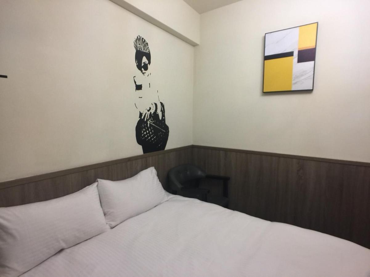 Love Feng Jia Apartment Hotel Đài Trung Ngoại thất bức ảnh