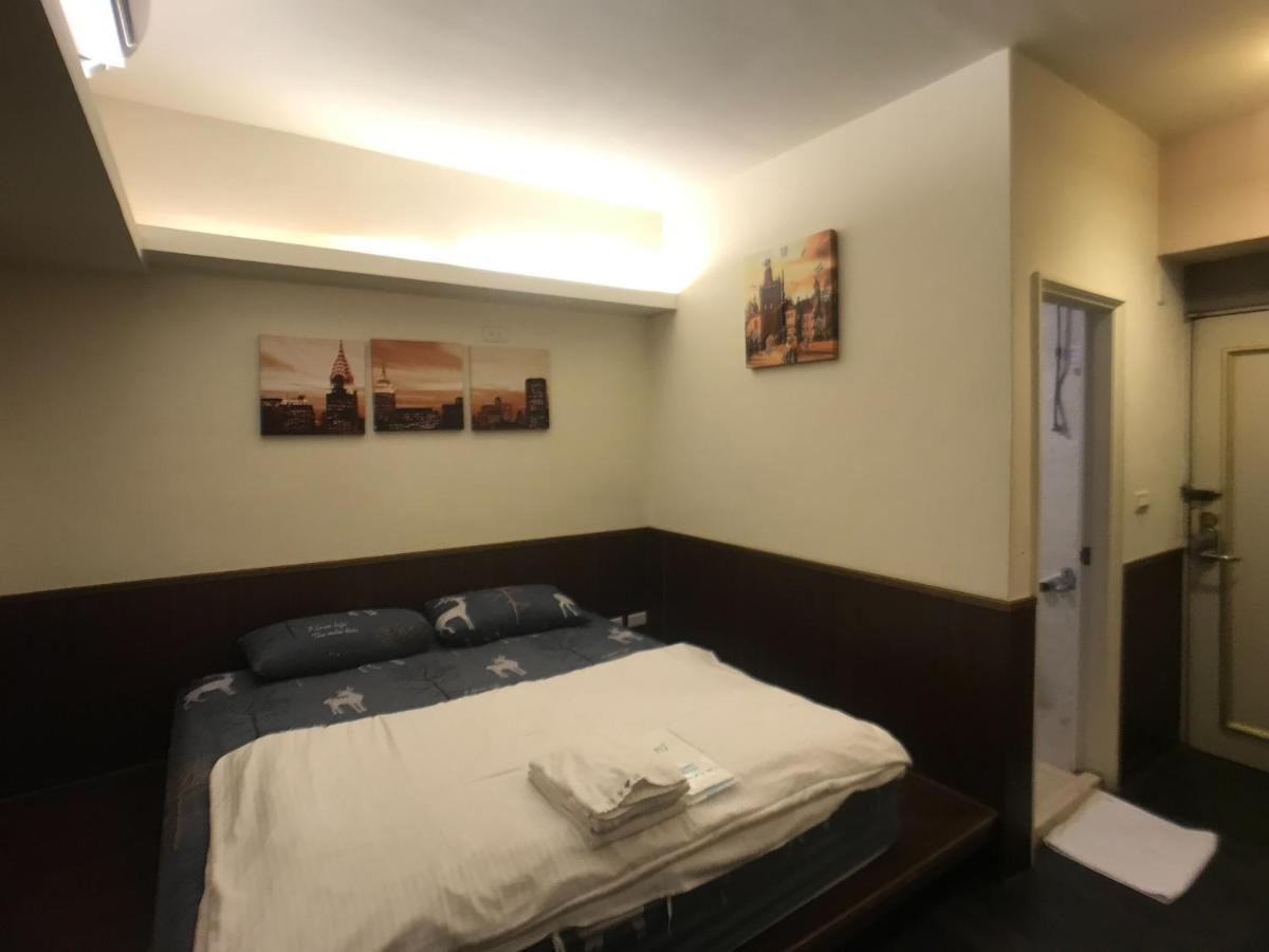 Love Feng Jia Apartment Hotel Đài Trung Ngoại thất bức ảnh