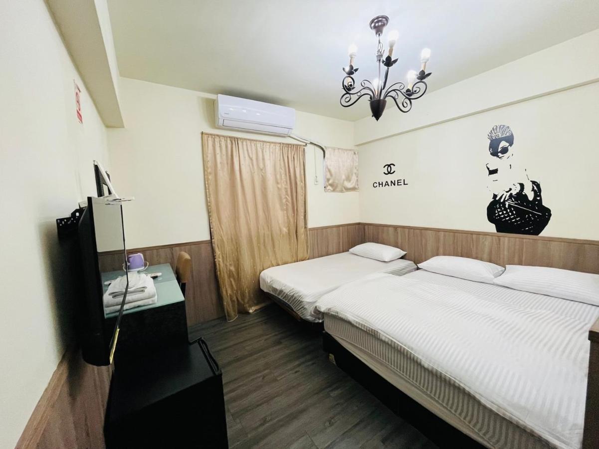Love Feng Jia Apartment Hotel Đài Trung Ngoại thất bức ảnh
