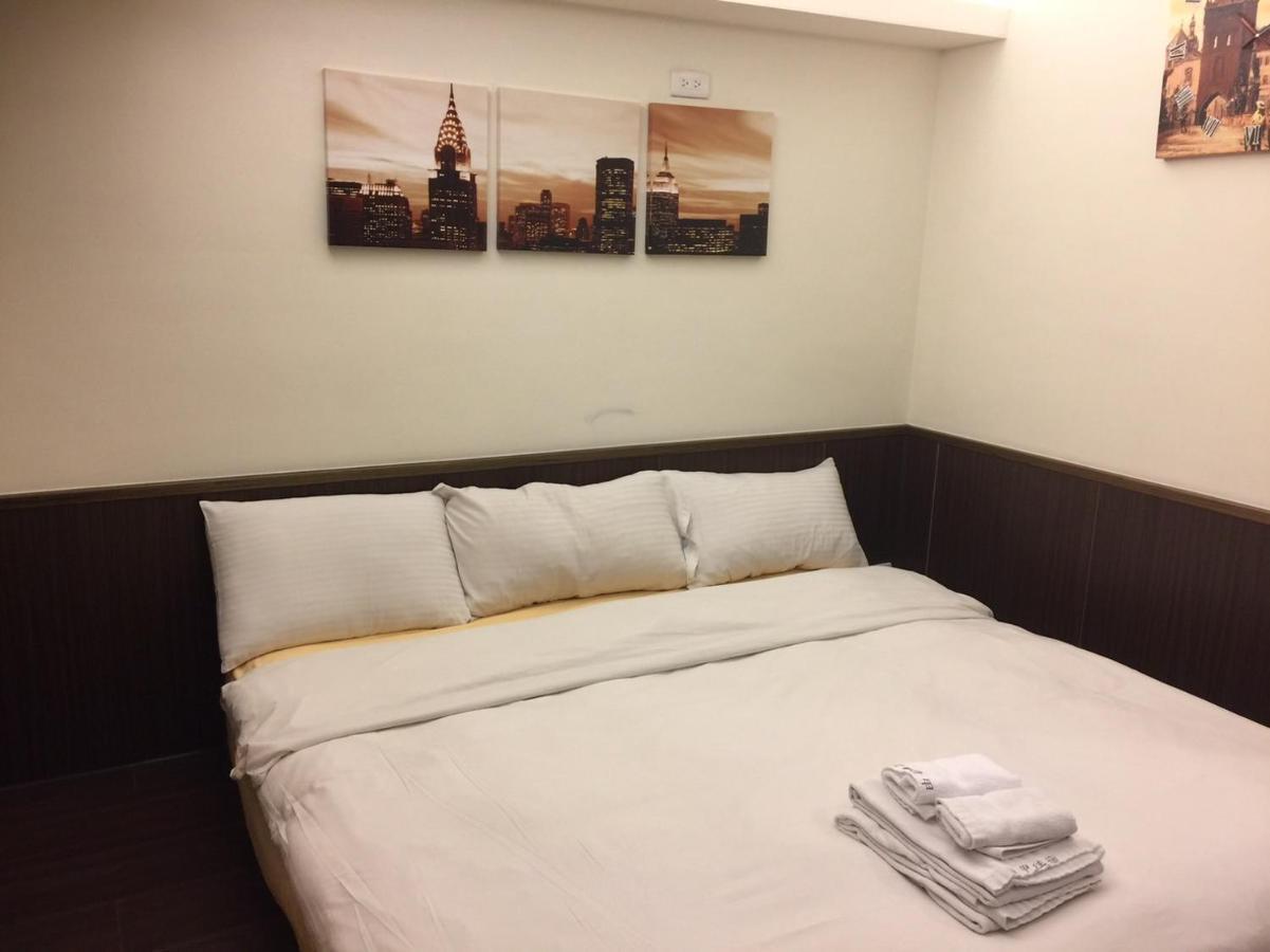 Love Feng Jia Apartment Hotel Đài Trung Ngoại thất bức ảnh