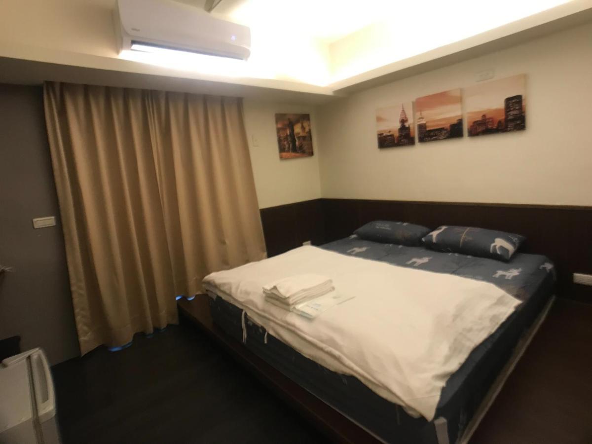 Love Feng Jia Apartment Hotel Đài Trung Ngoại thất bức ảnh