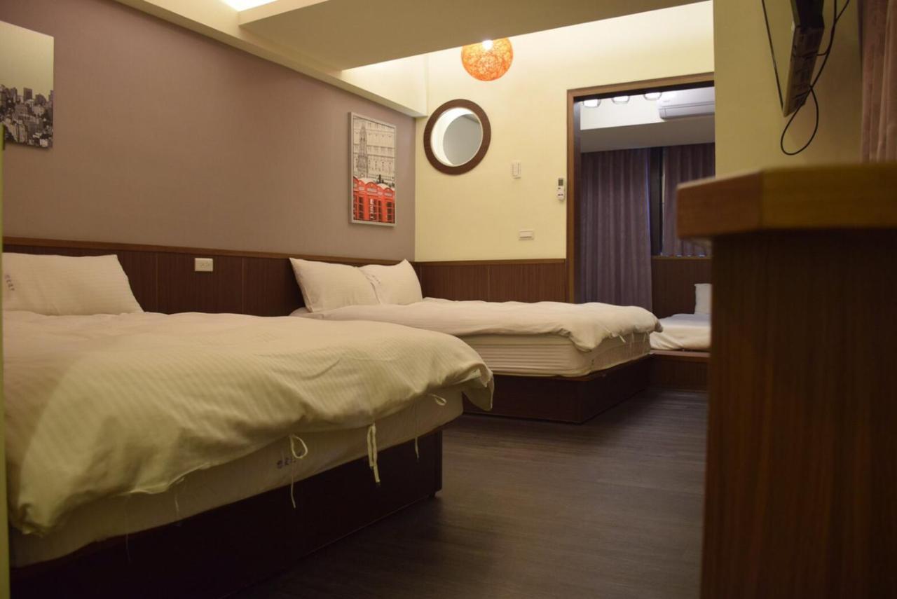 Love Feng Jia Apartment Hotel Đài Trung Ngoại thất bức ảnh