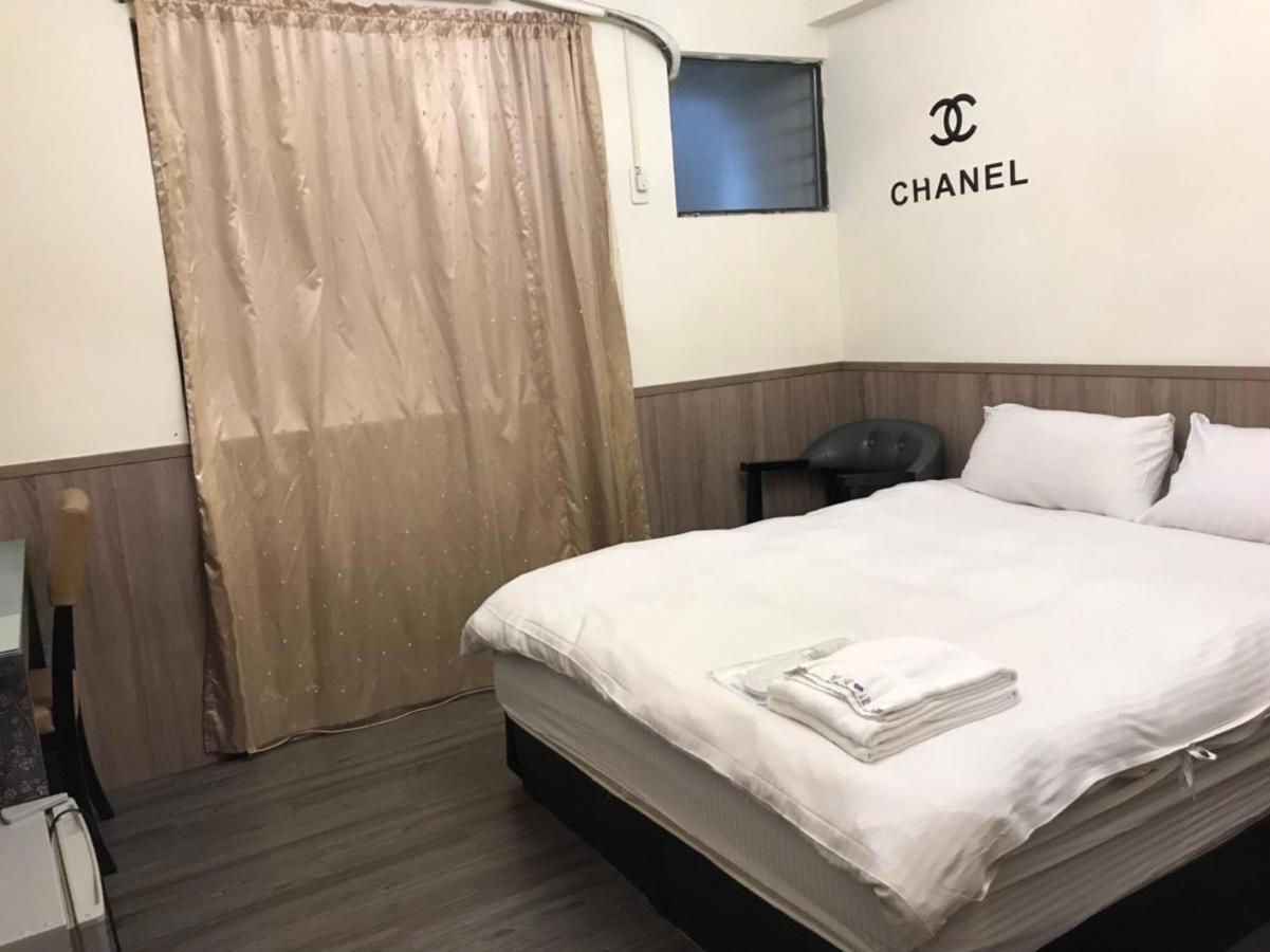 Love Feng Jia Apartment Hotel Đài Trung Ngoại thất bức ảnh