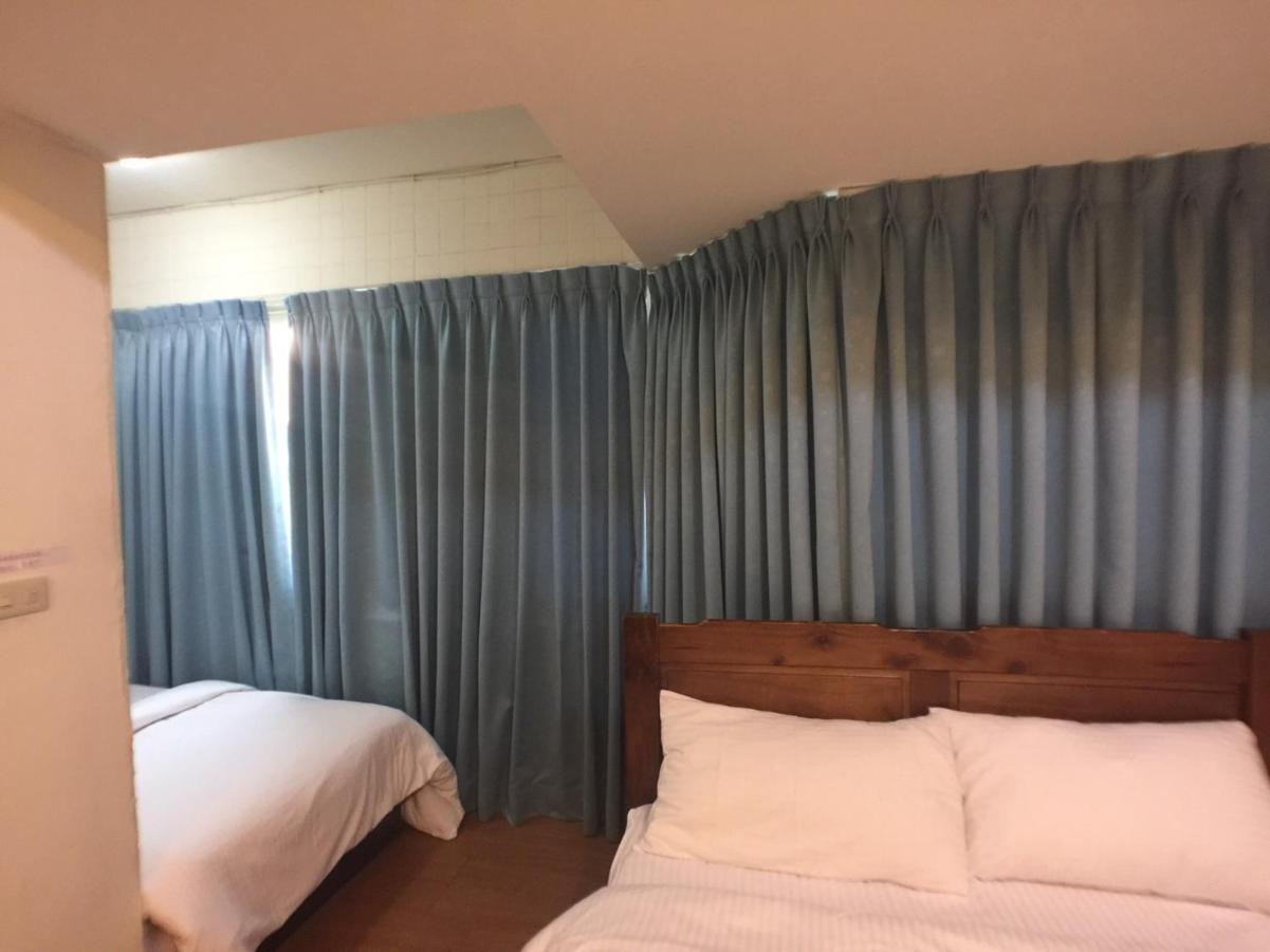 Love Feng Jia Apartment Hotel Đài Trung Ngoại thất bức ảnh