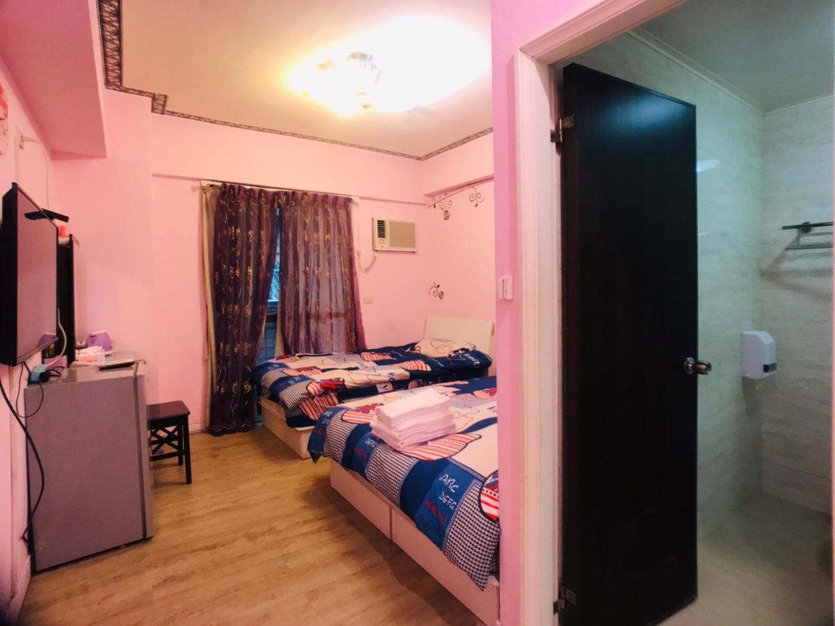 Love Feng Jia Apartment Hotel Đài Trung Ngoại thất bức ảnh